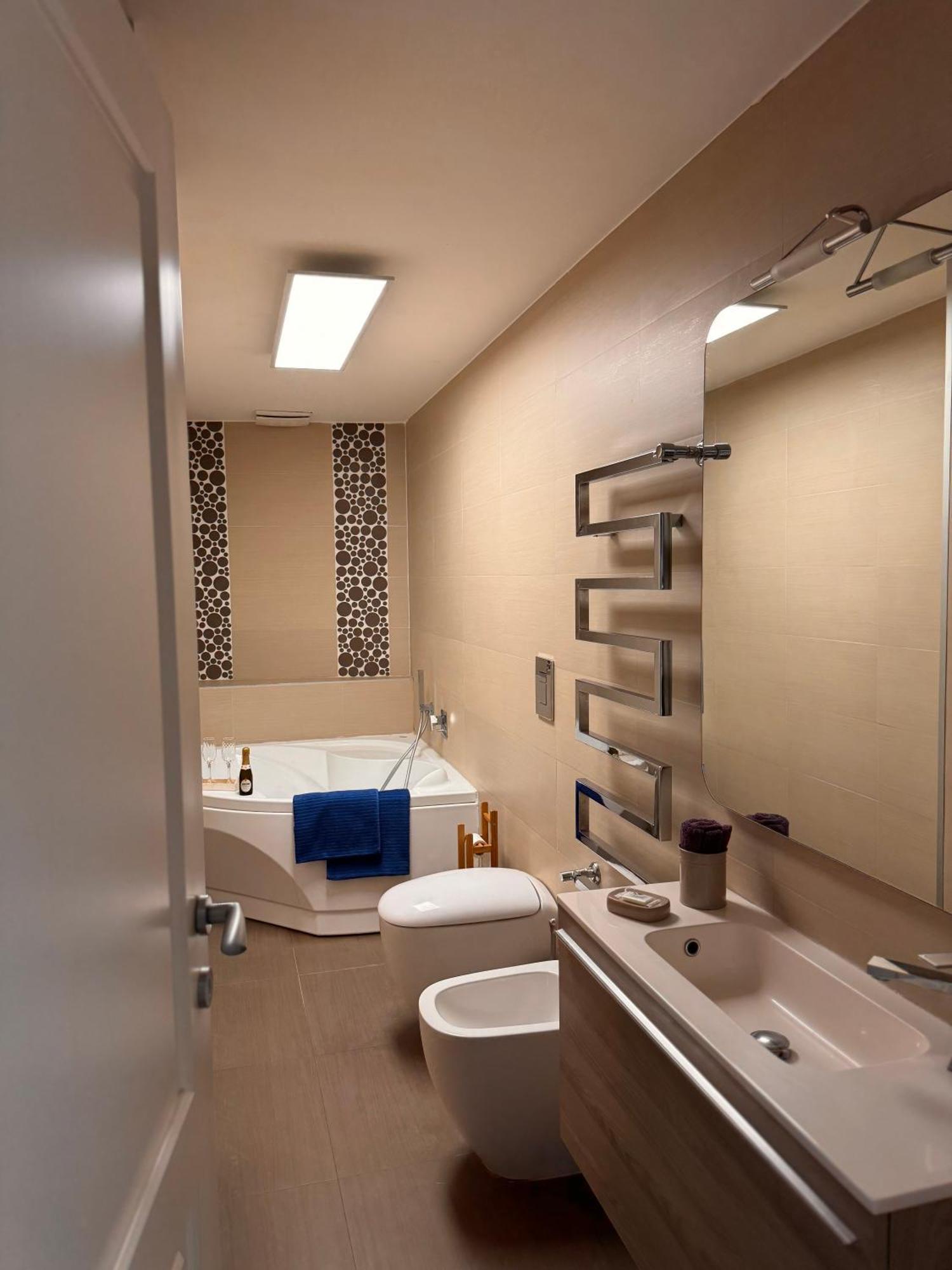 Lo Specchio Dei Papiri Bed & Breakfast Napoli Exterior foto