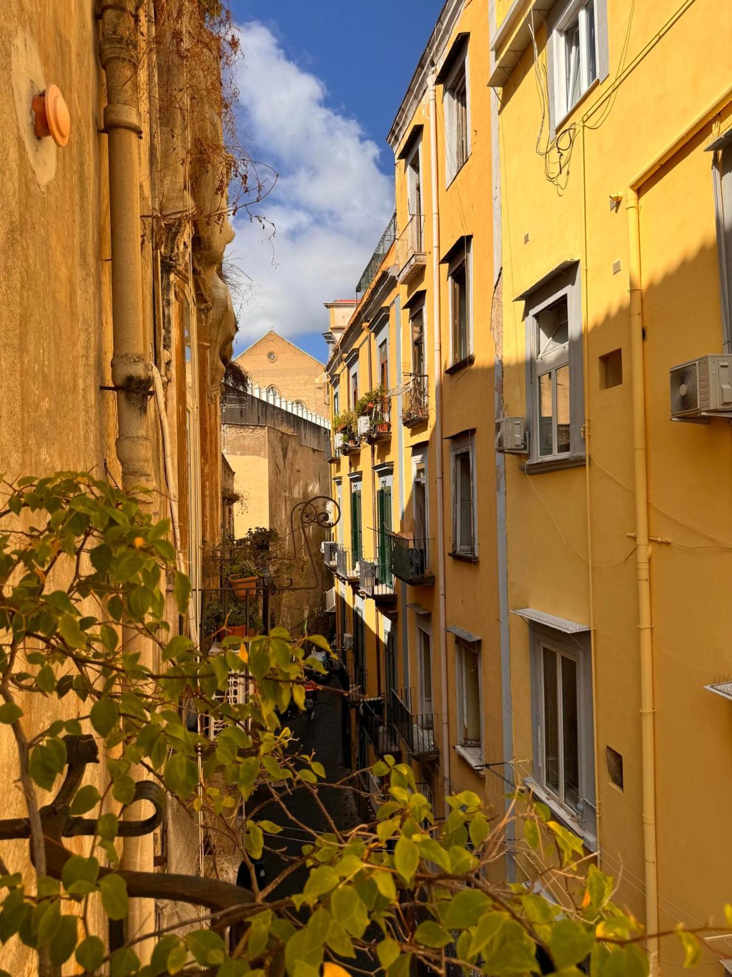Lo Specchio Dei Papiri Bed & Breakfast Napoli Exterior foto