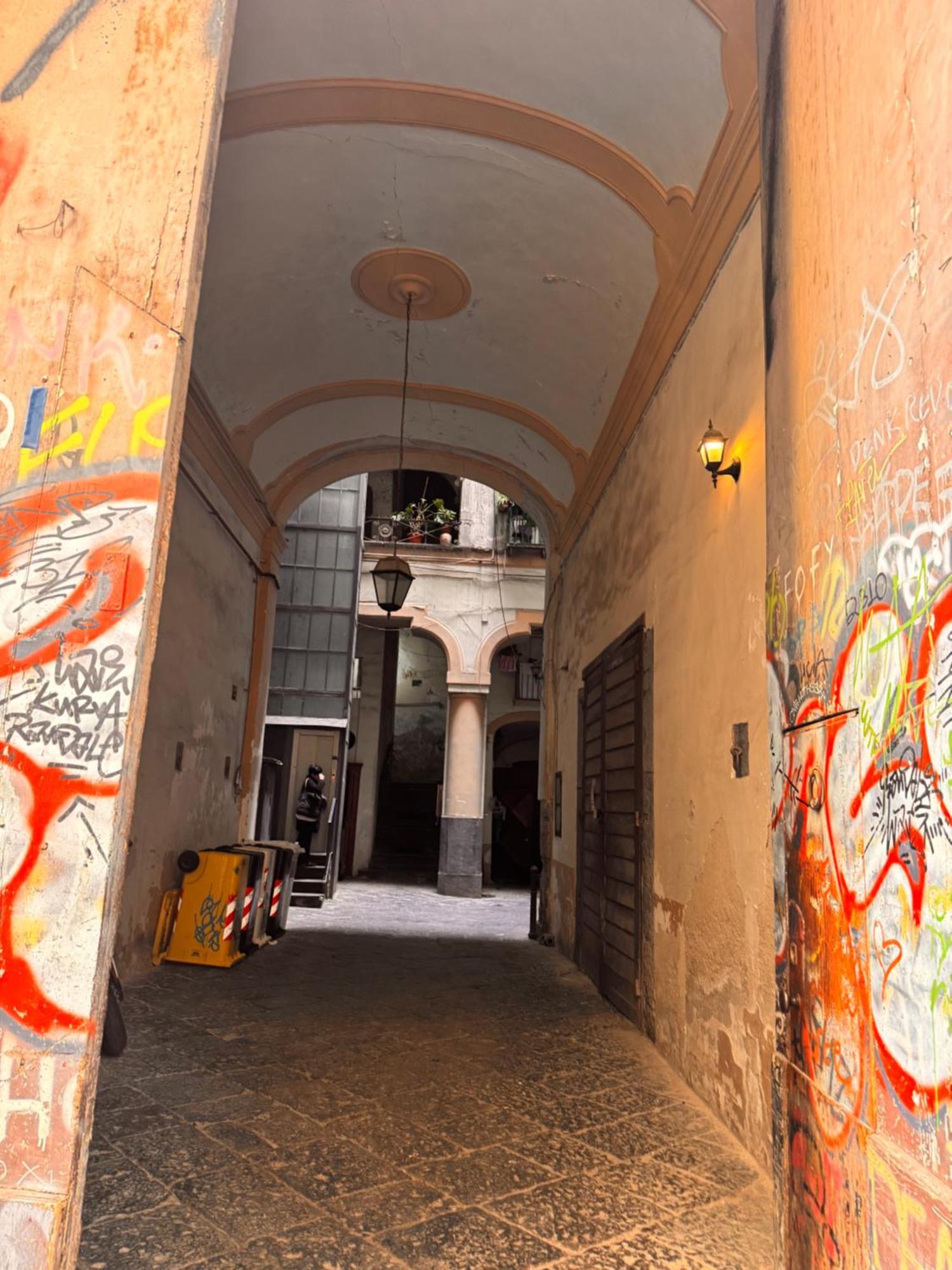 Lo Specchio Dei Papiri Bed & Breakfast Napoli Exterior foto