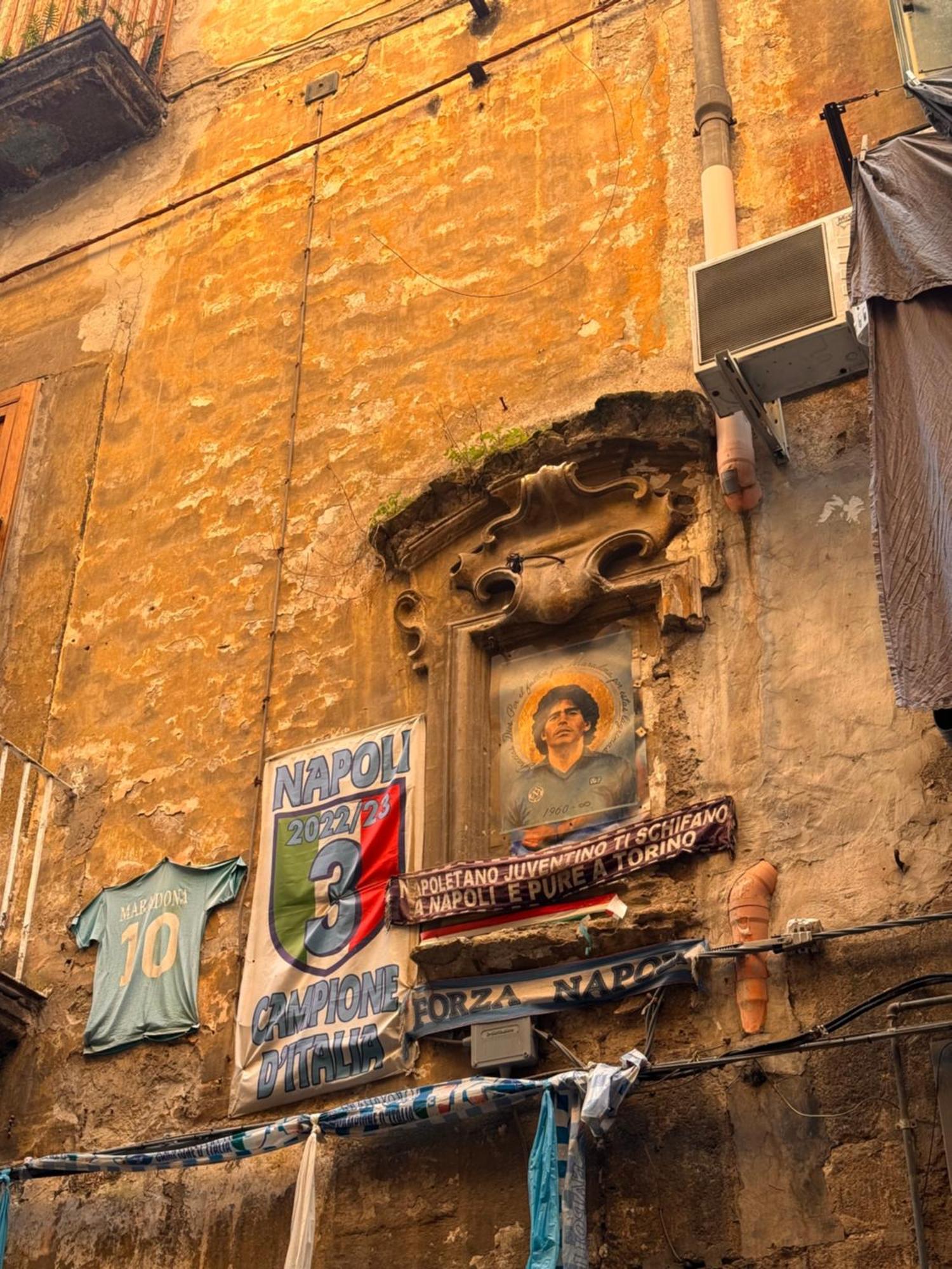 Lo Specchio Dei Papiri Bed & Breakfast Napoli Exterior foto