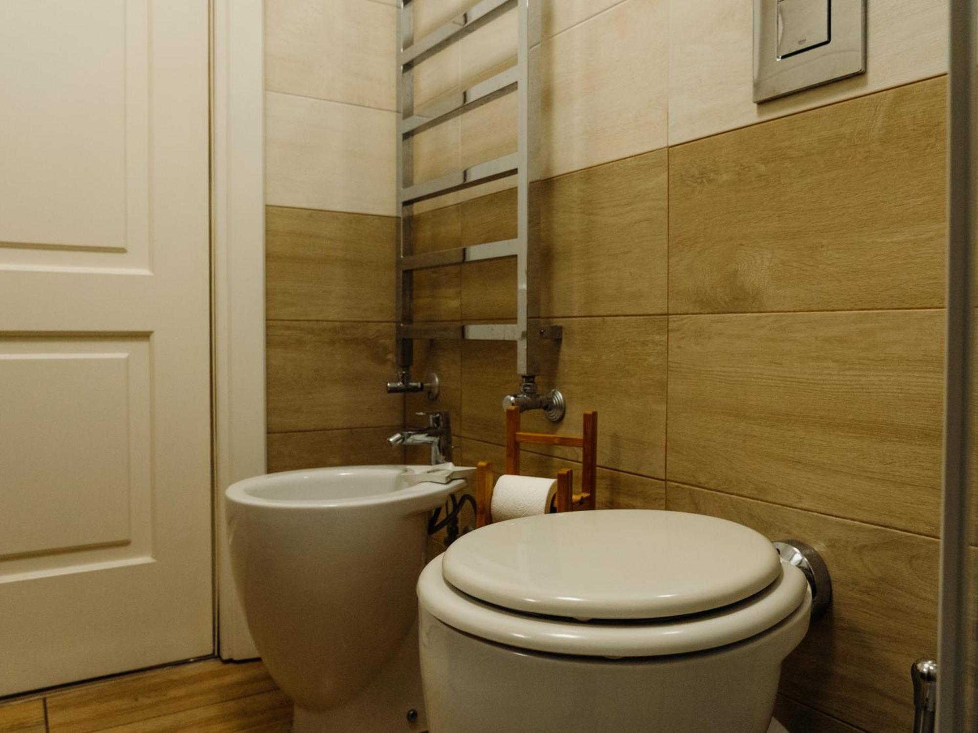 Lo Specchio Dei Papiri Bed & Breakfast Napoli Exterior foto